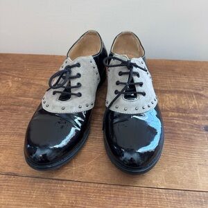 Unique Julia Bo Oxford patent Leather saddle Shoe